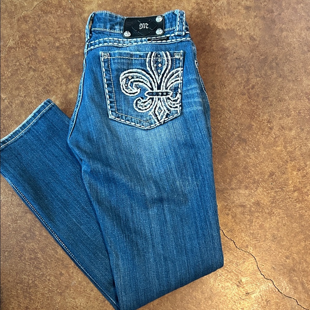 Miss Me women’s fleur-de-lis distressed medium wash skinny jeans size 30 EUC